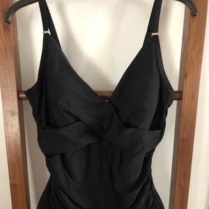 LNWOT Calvin Klein one piece bathing suit